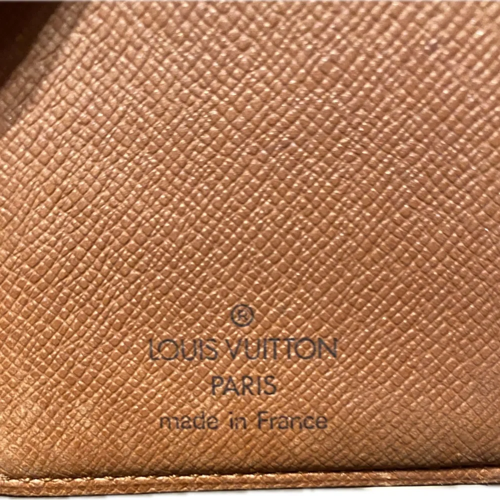 Louis Vuitton Monogram Wallet🔥Excellent Vintage Condition/Light Use🔥BEAUTIFUL! - Picture 12 of 17